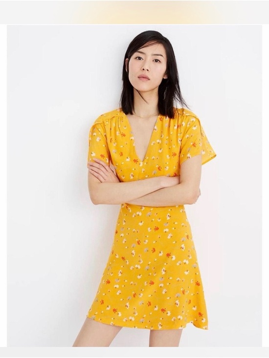 Madewell Dresses & Skirts - Madewell Yellow Floral Mini Dress